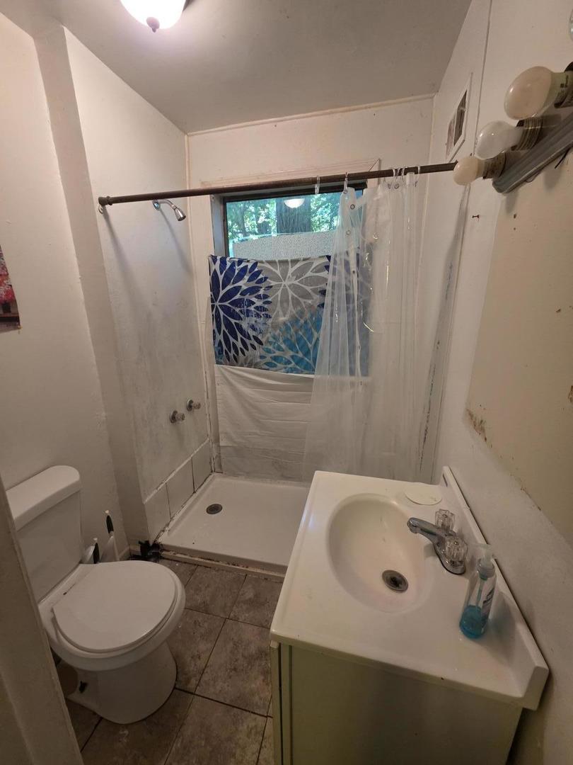 1307 Eastview Drive Property Photo 6