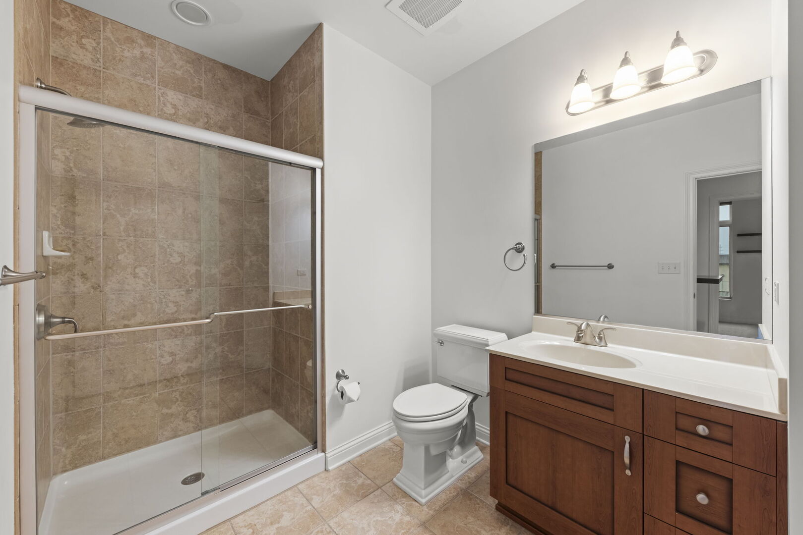160 S River Street 215 Property Photo 29