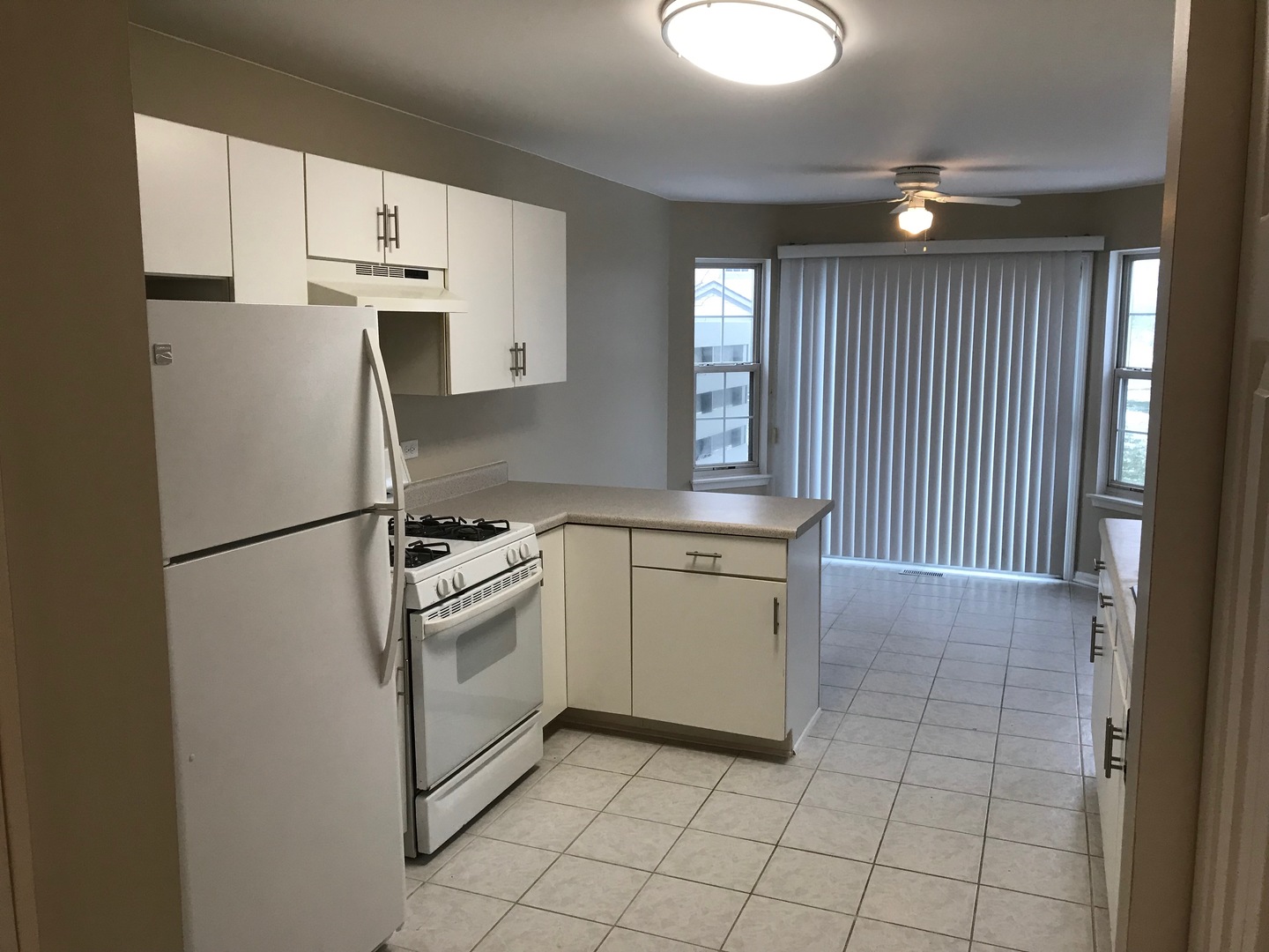 2320 College Green Drive Property Photo 10