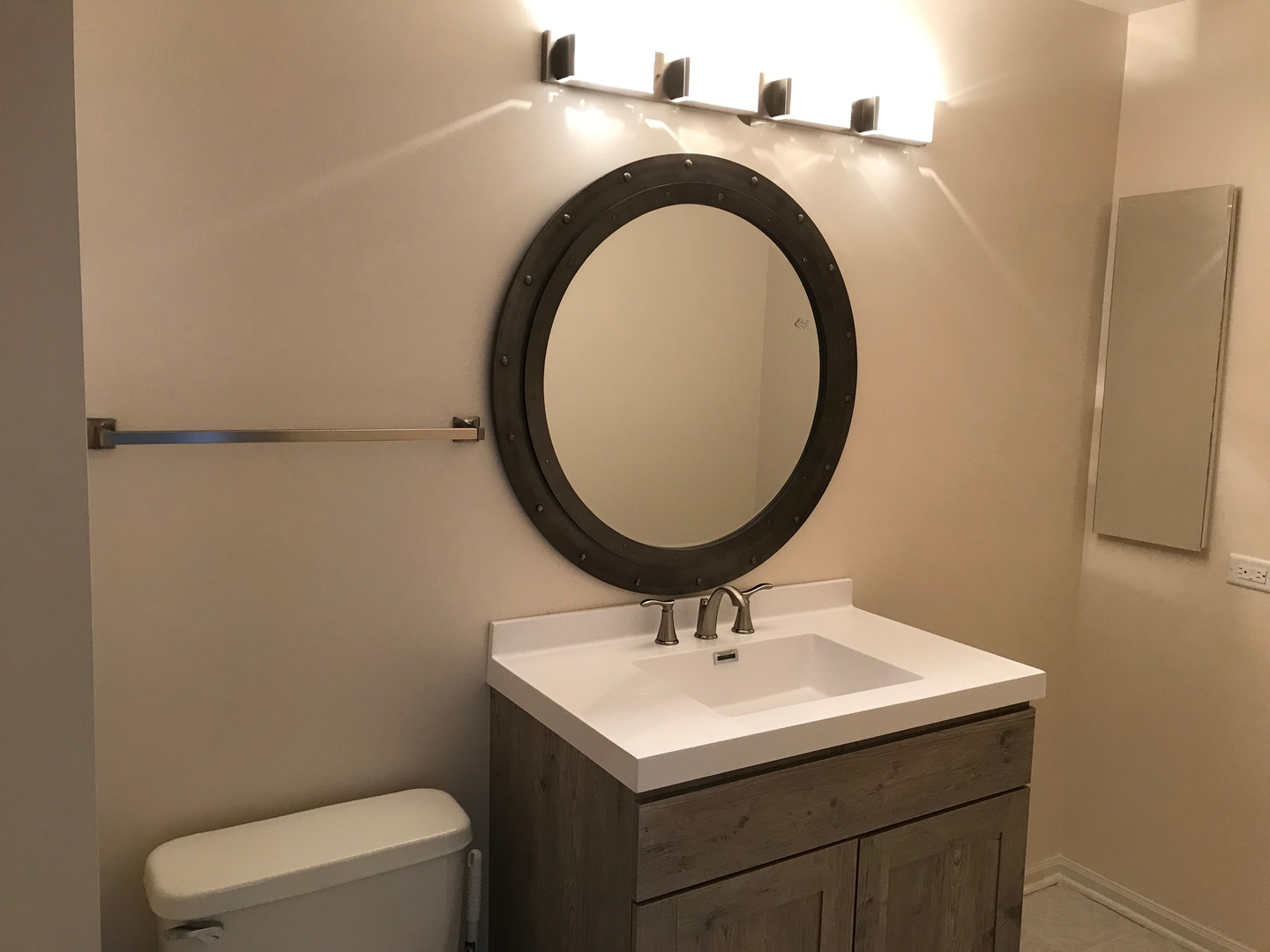 2320 College Green Drive Property Photo 16