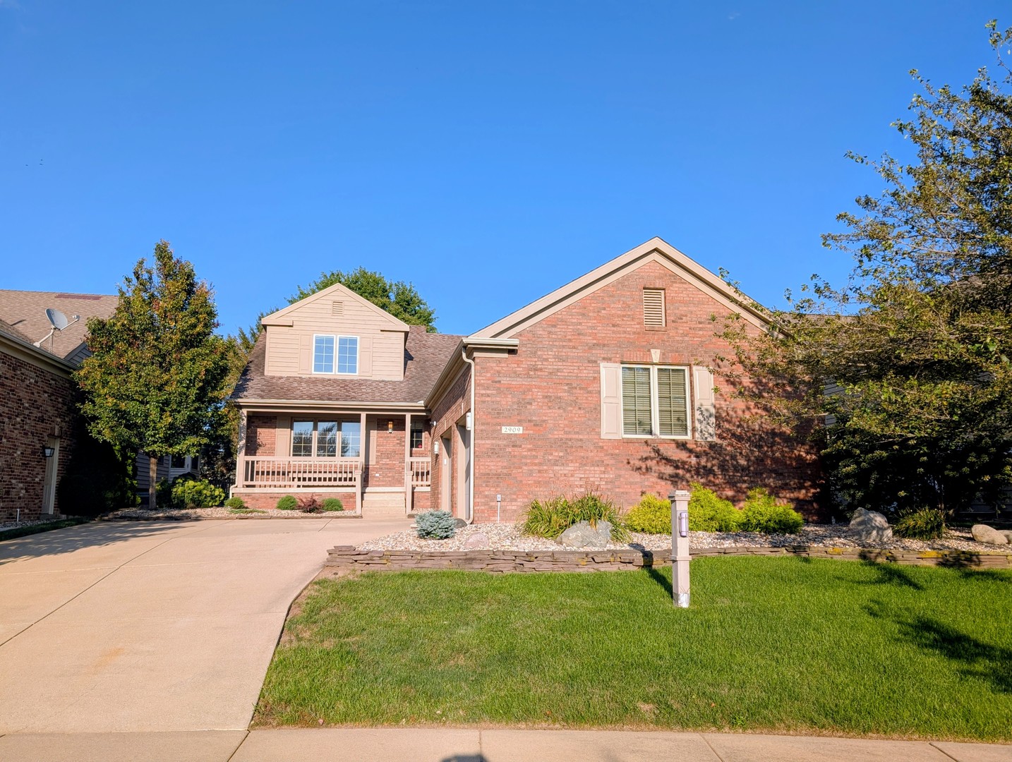 2909 Greystone Place Property Photo 1