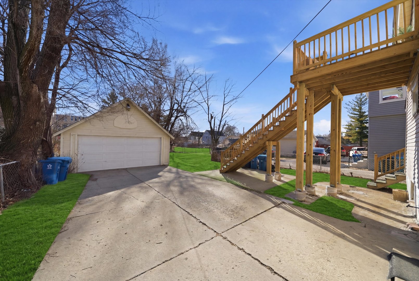 312 S Spencer Street Property Photo 15