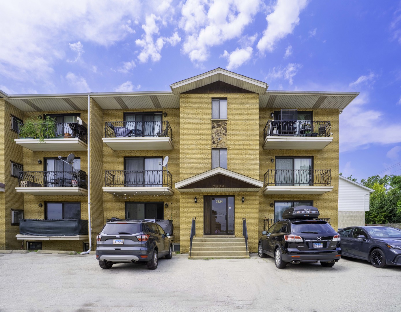 7824 W 87th Place 1D