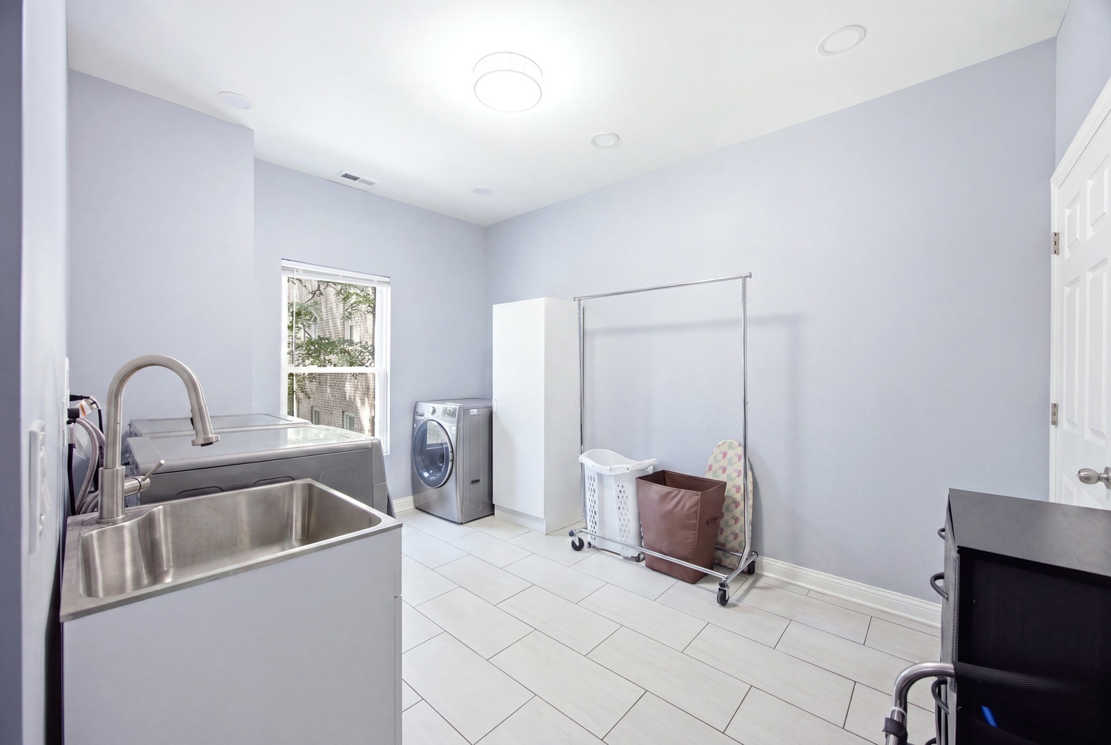 218 N Mason Avenue Property Photo 16