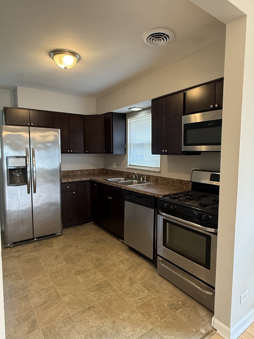 4221 Wenonah Avenue Property Photo 4