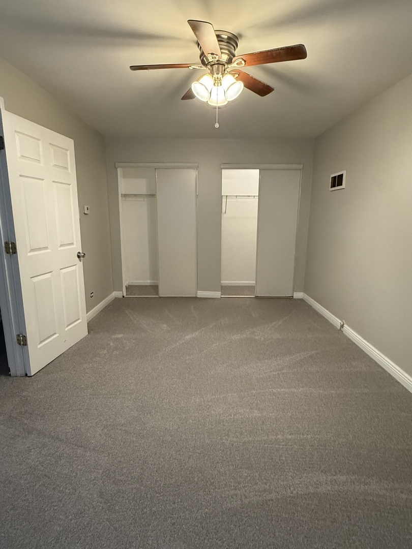10806 S Komensky Avenue Property Photo 9