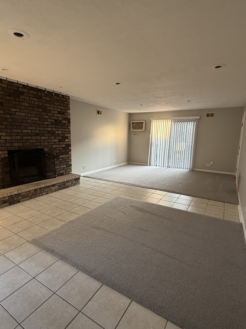 10806 S Komensky Avenue Property Photo 11
