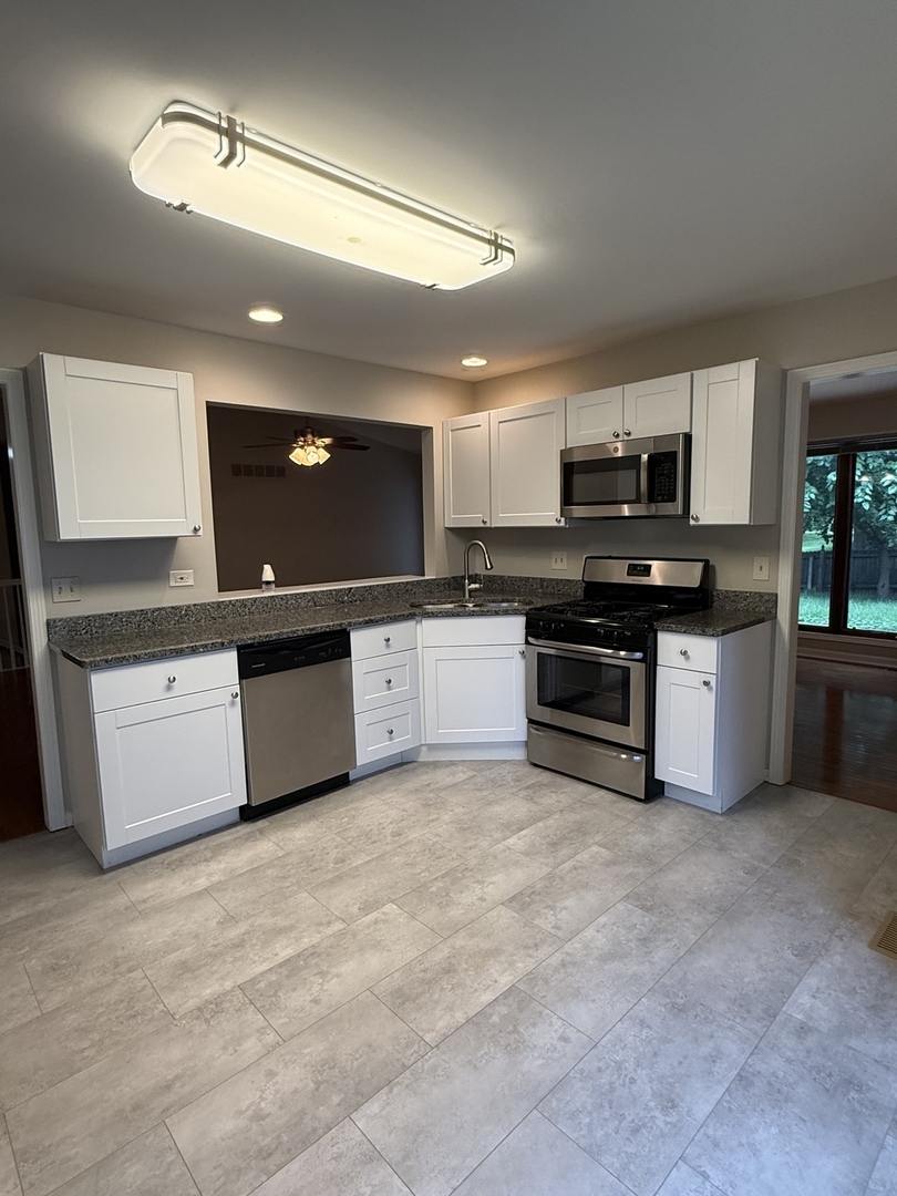 334 Panama Avenue Property Photo 6