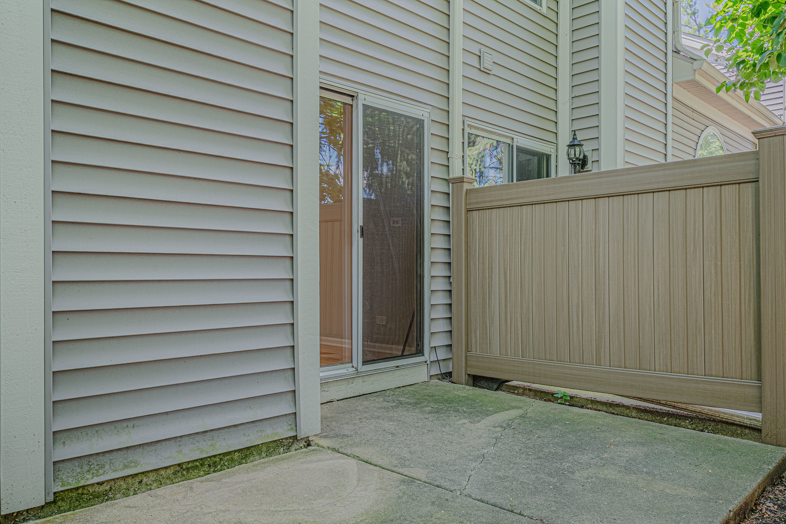 1069 Talbots Lane Property Photo 26