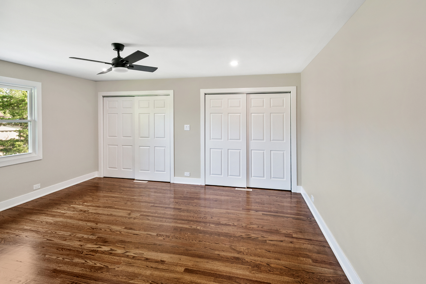 3045 Scott Crescent Property Photo 25