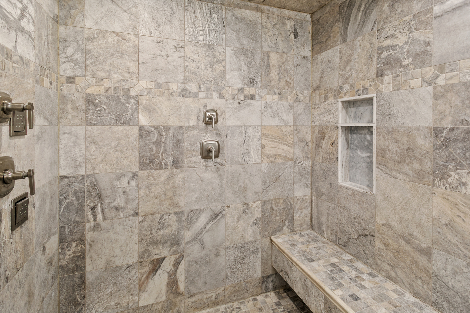 710 Alexandria Drive Property Photo 38