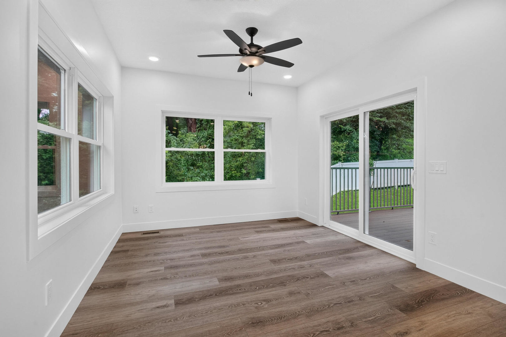 1319 Heights Court Property Photo 30