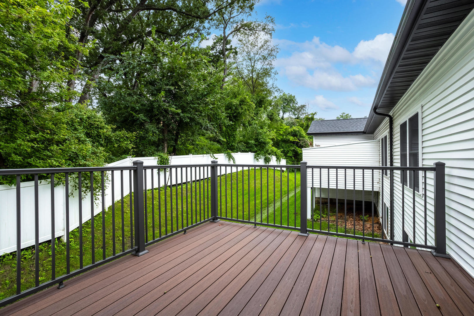 1319 Heights Court Property Photo 32