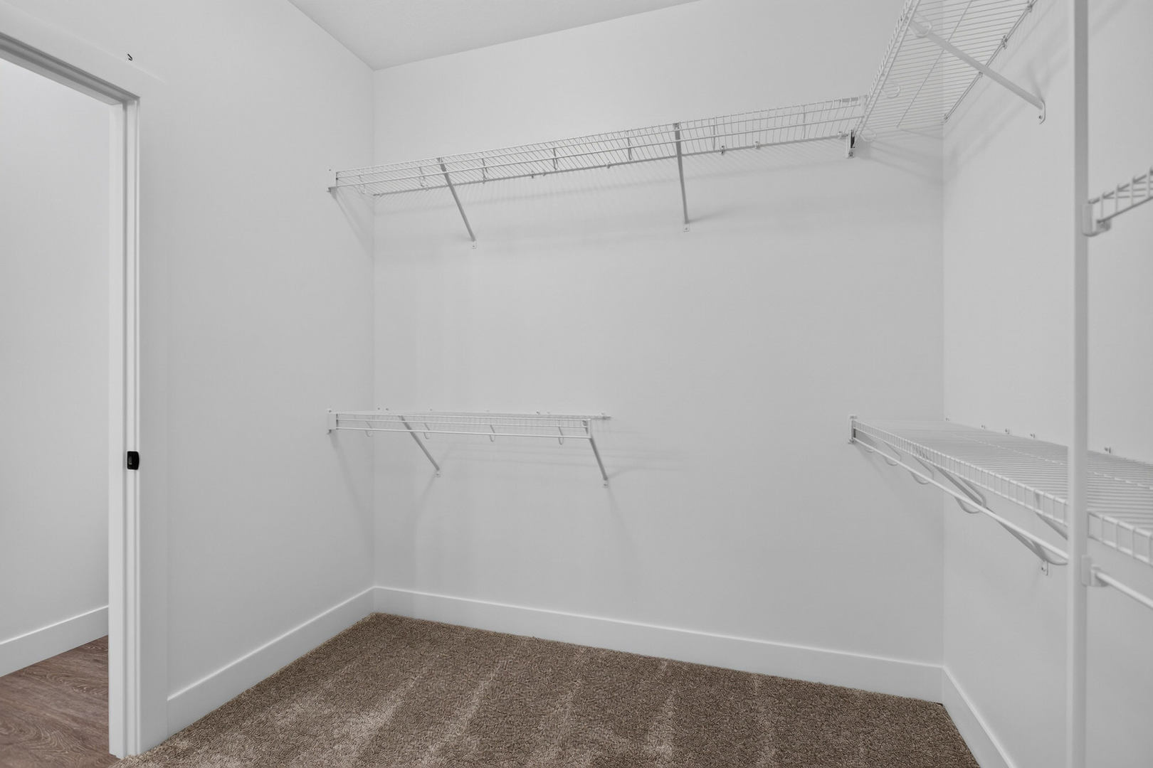 1319 Heights Court Property Photo 43