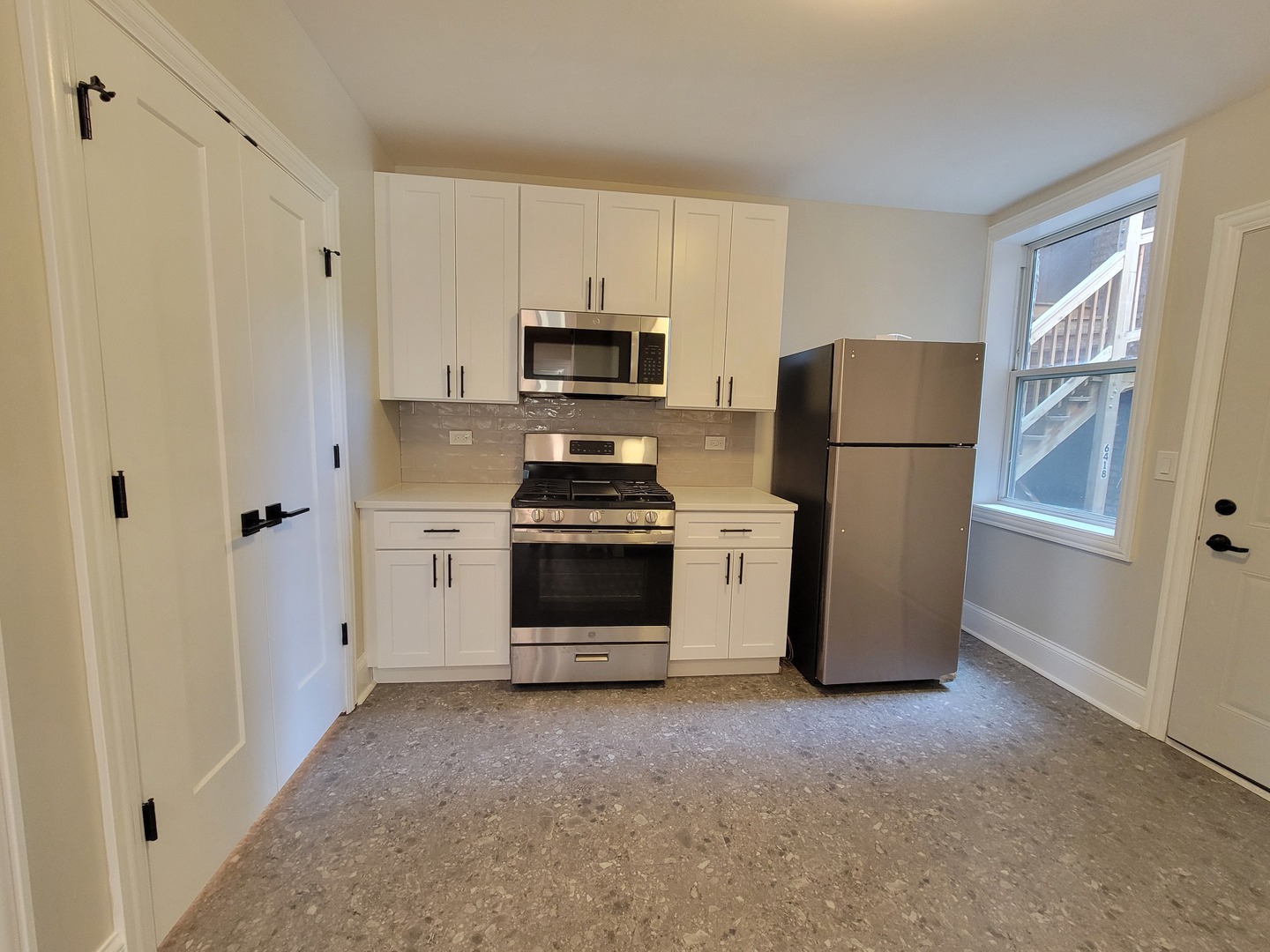 6422 N Richmond Street 3a Property Photo 14