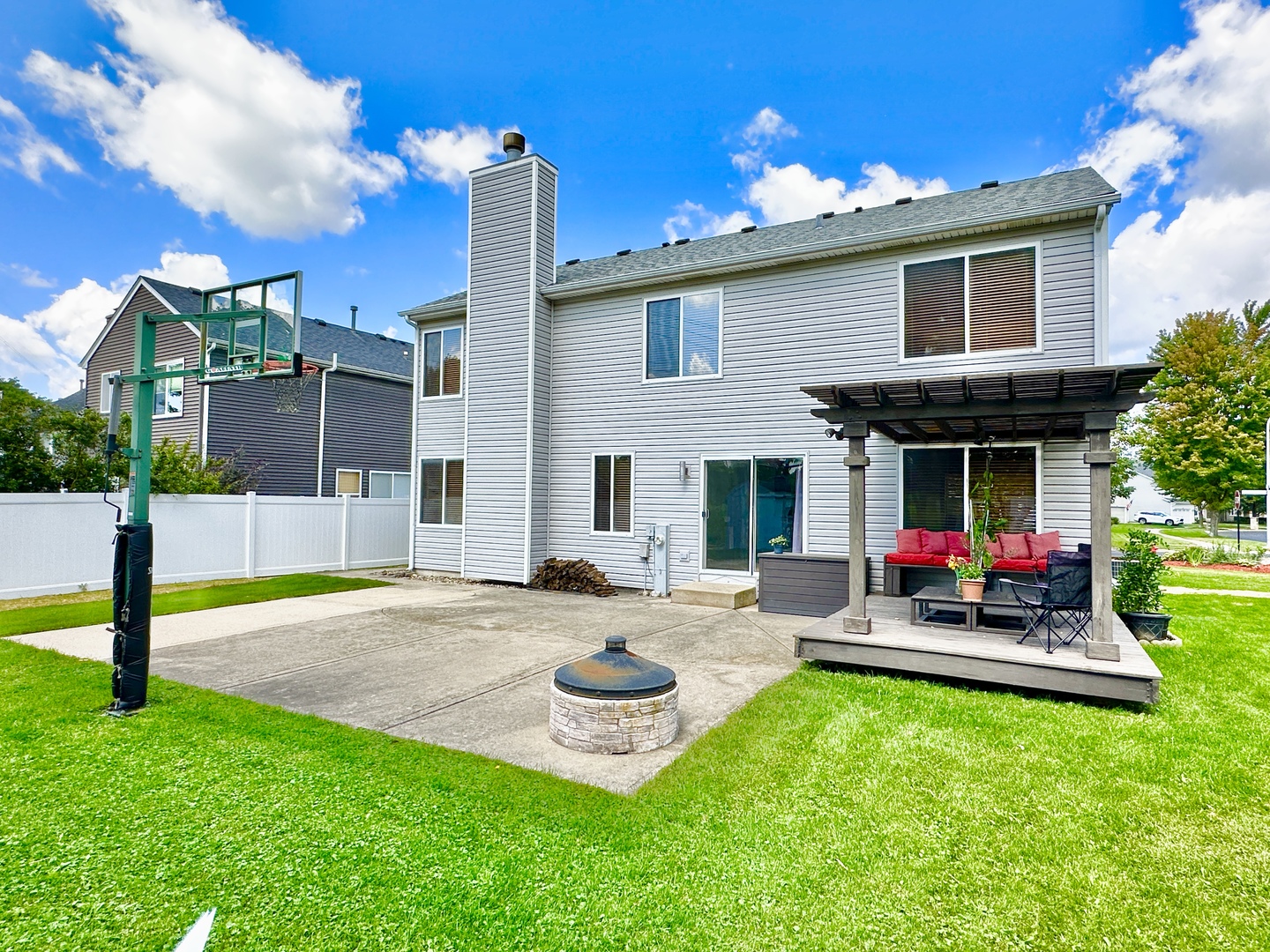 1 Stratford Court Property Photo 33