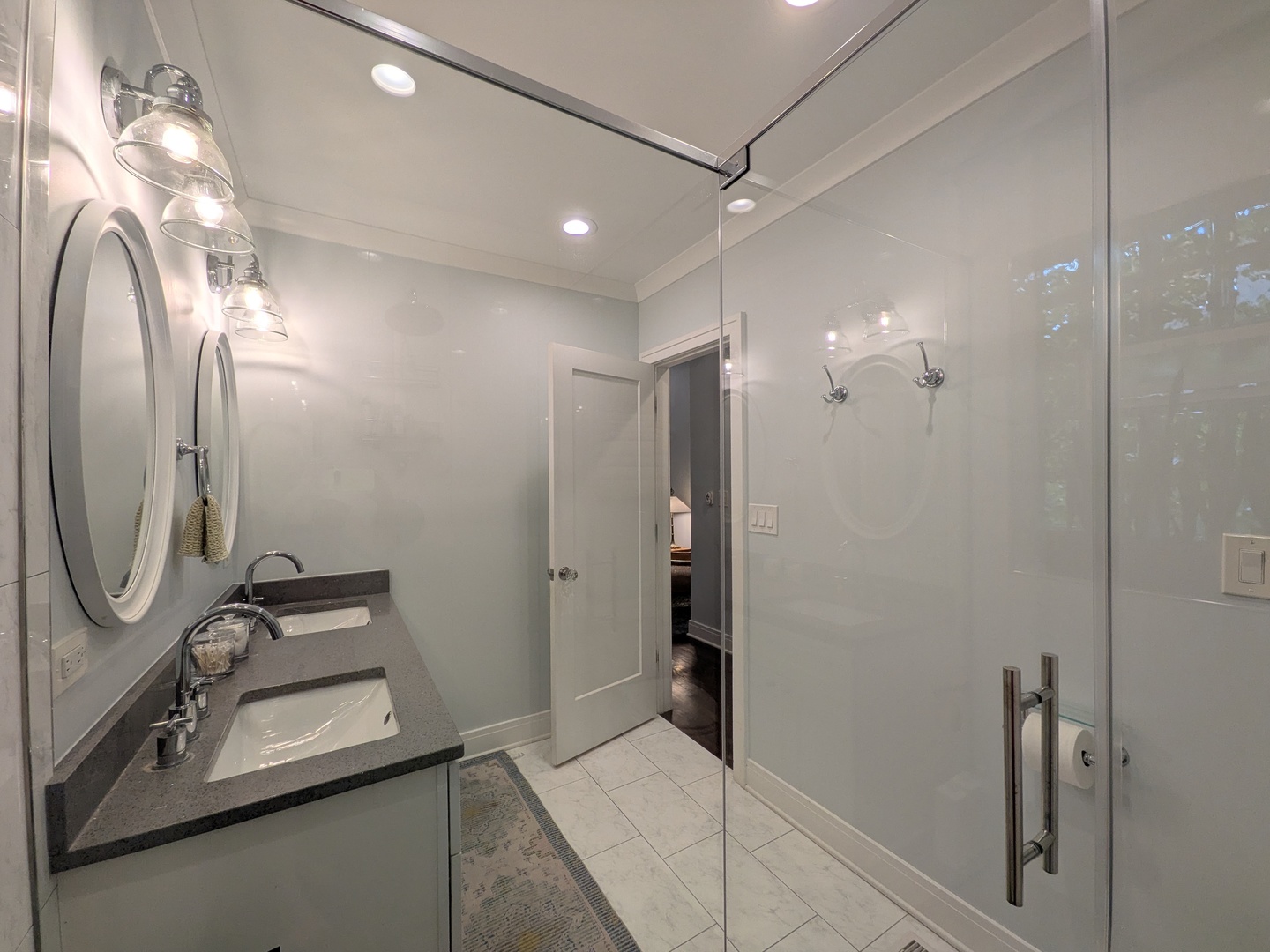 2741 Lincolnwood Drive Property Photo 23