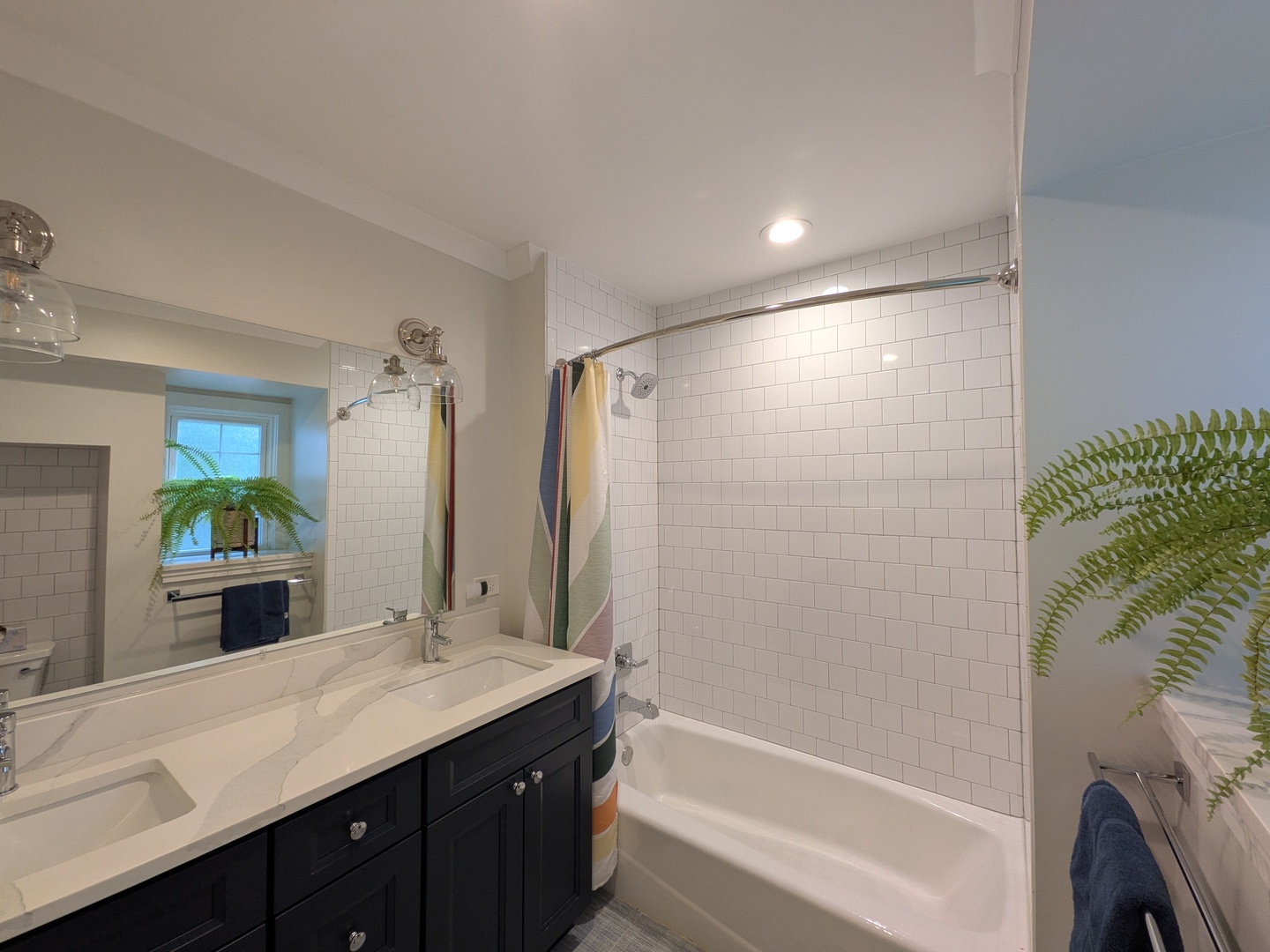 2741 Lincolnwood Drive Property Photo 31