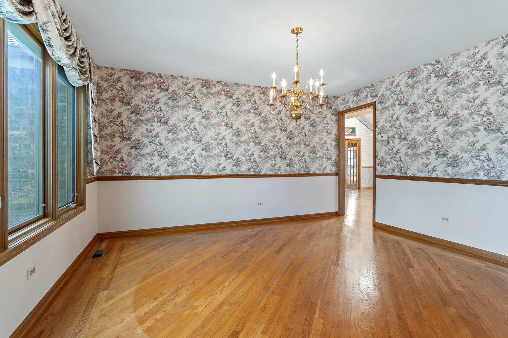 17316 92nd Avenue Property Photo 10