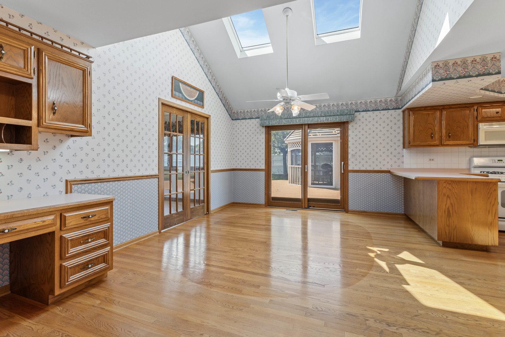 17316 92nd Avenue Property Photo 17