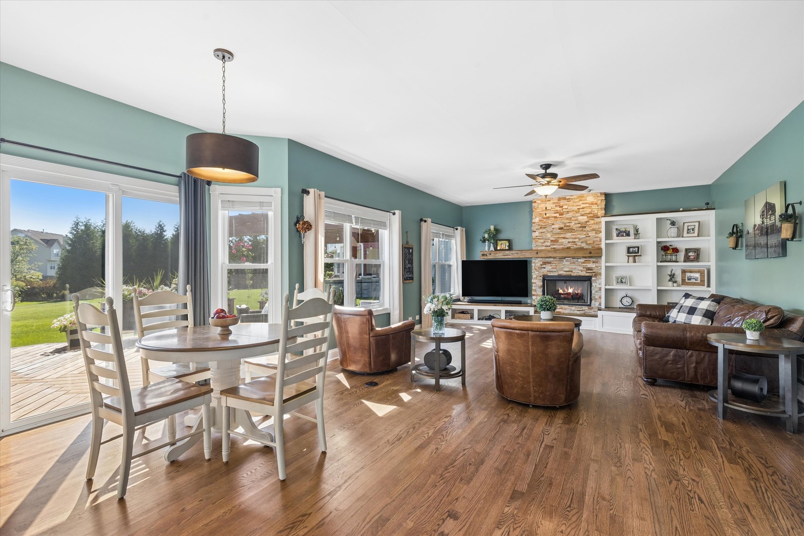5243 Greenshire Circle Property Photo 8