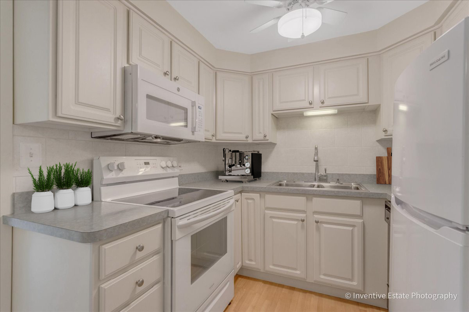 5300 Walnut Avenue 22b Property Photo 7