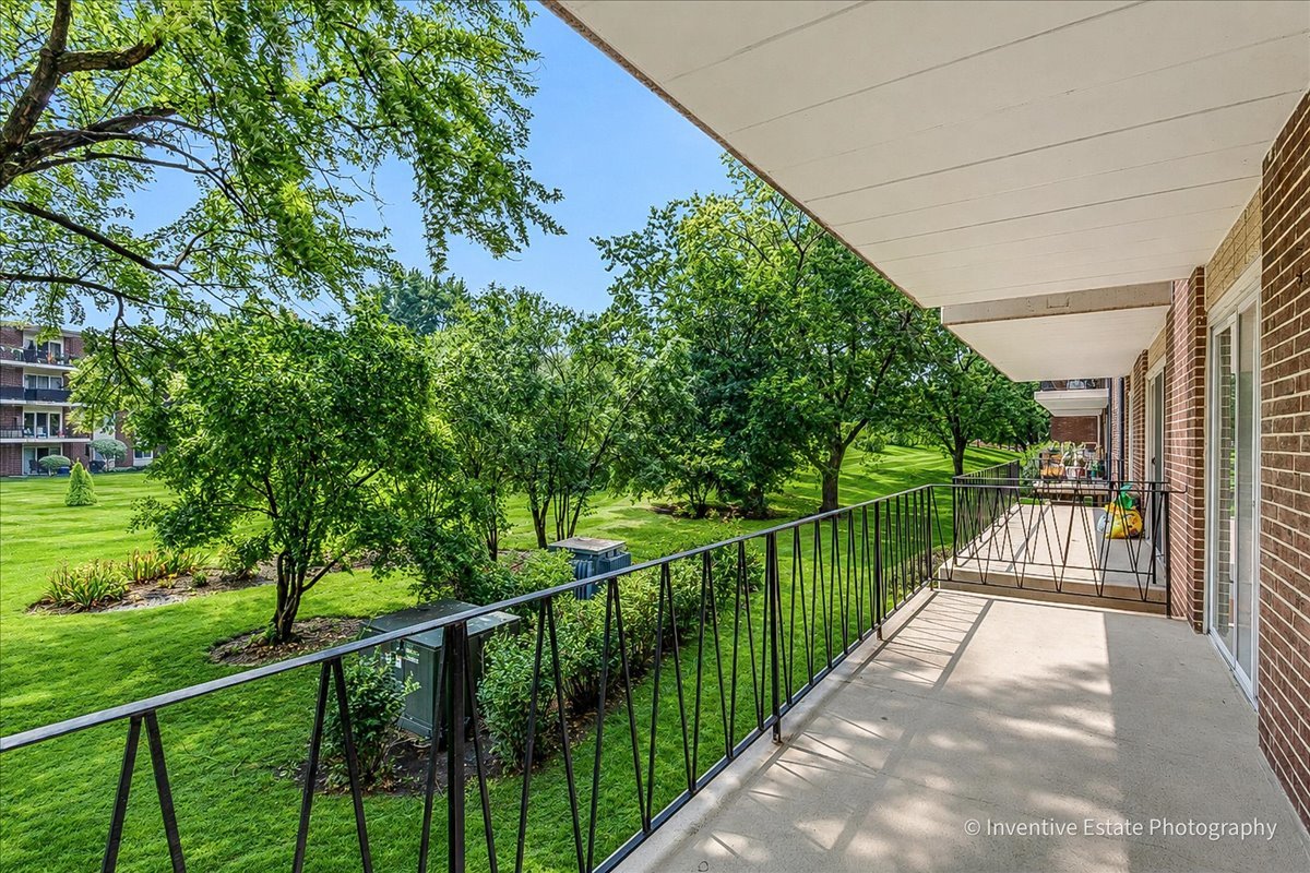 5300 Walnut Avenue 22b Property Photo 14
