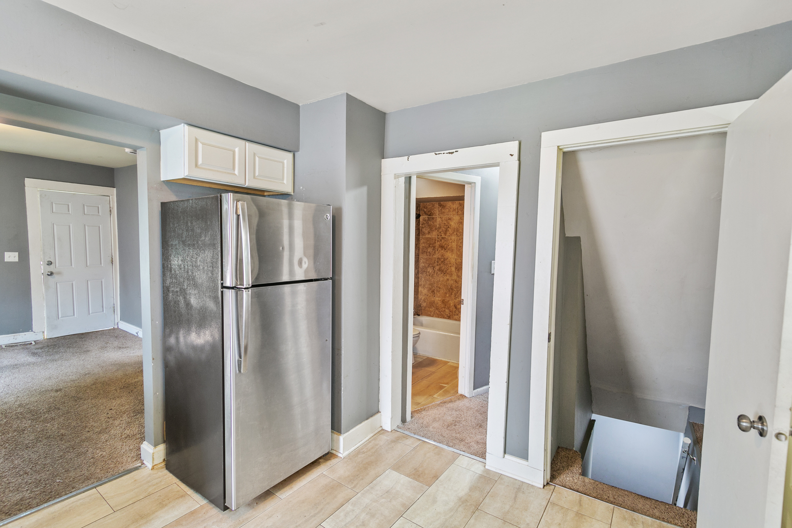 1716 N Hickory Street Property Photo 9
