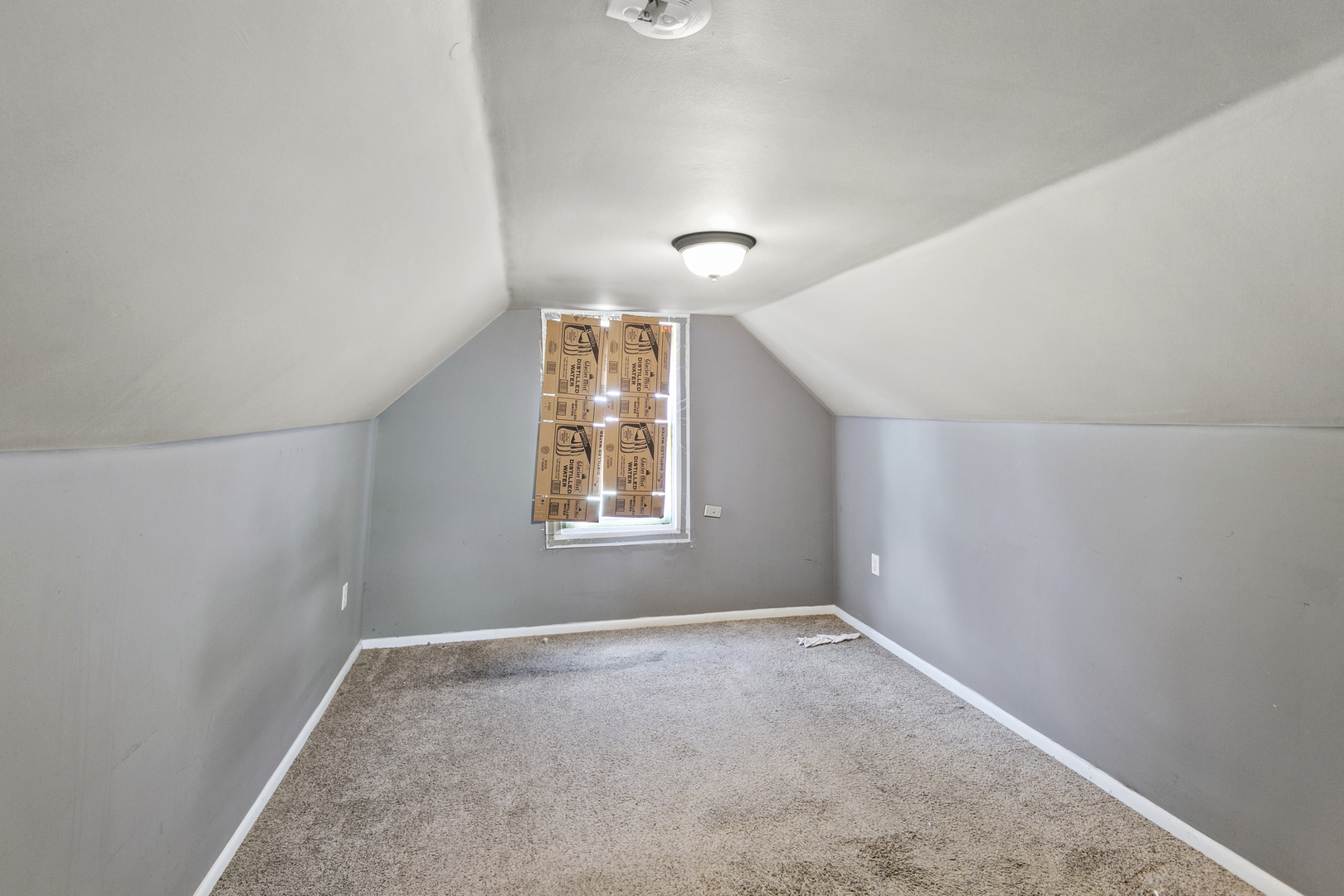 1716 N Hickory Street Property Photo 11