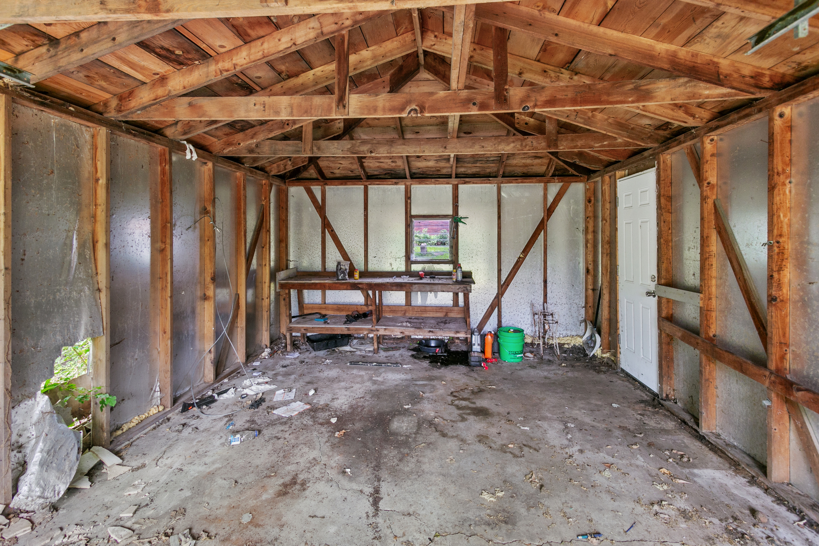 1716 N Hickory Street Property Photo 19