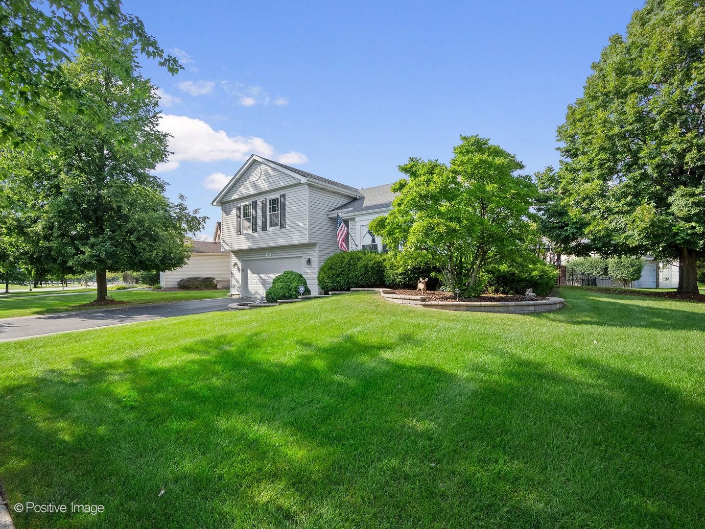 575 Adare Road Property Photo 2
