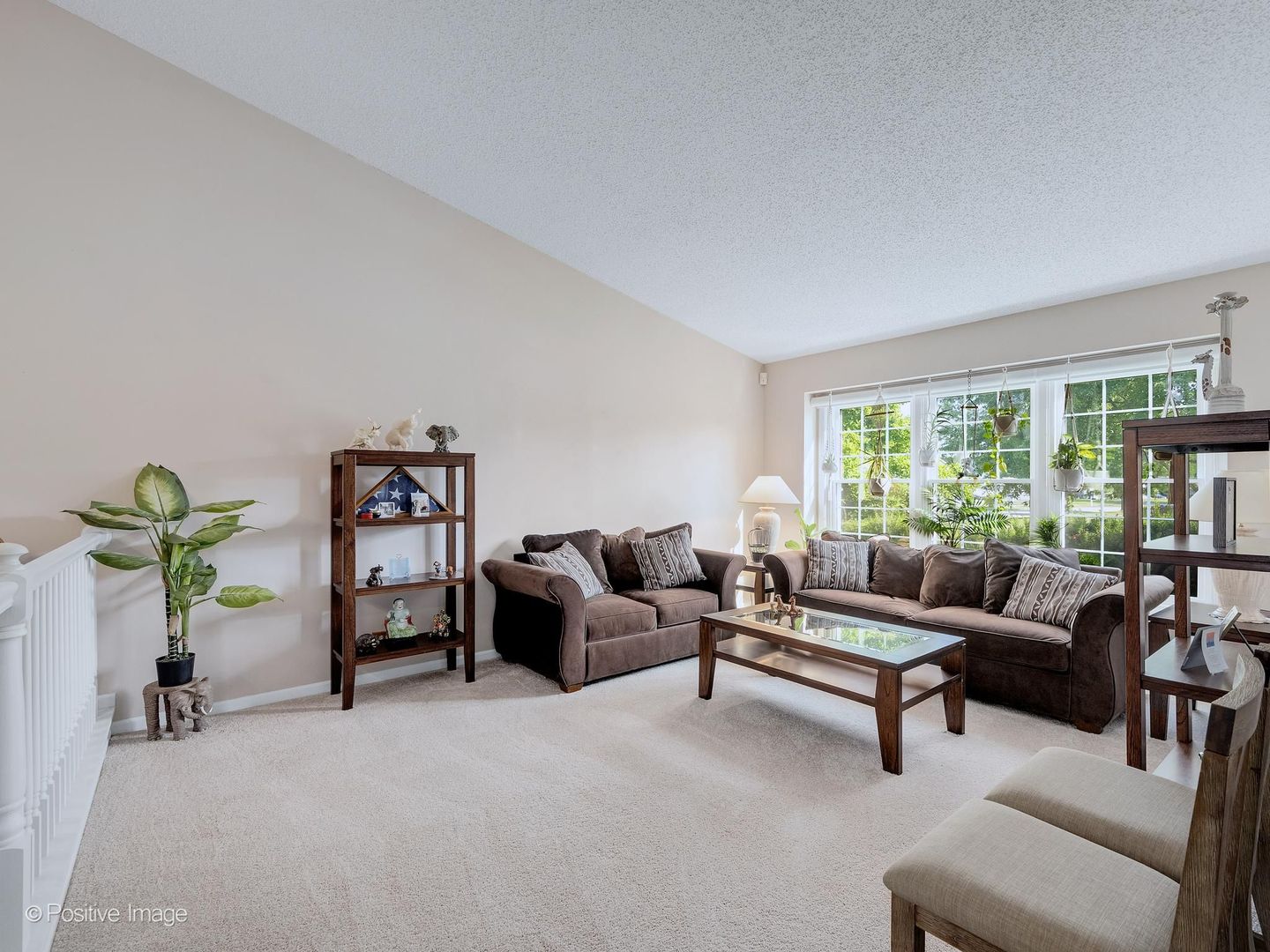 575 Adare Road Property Photo 4