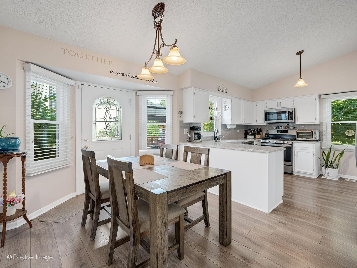 575 Adare Road Property Photo 8