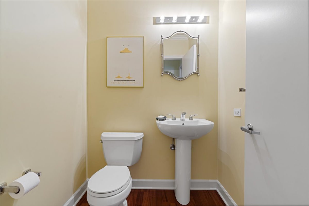 1335 S Prairie Avenue 906 Property Photo 21