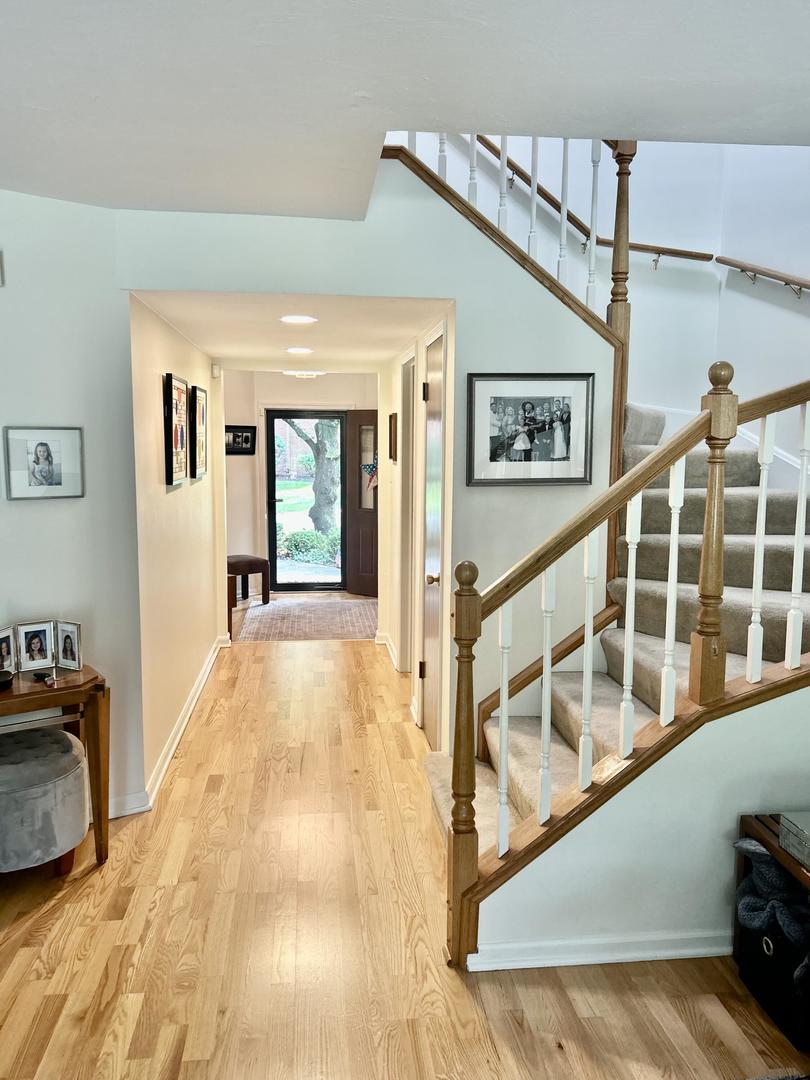 105 N Astoria Way Property Photo 3