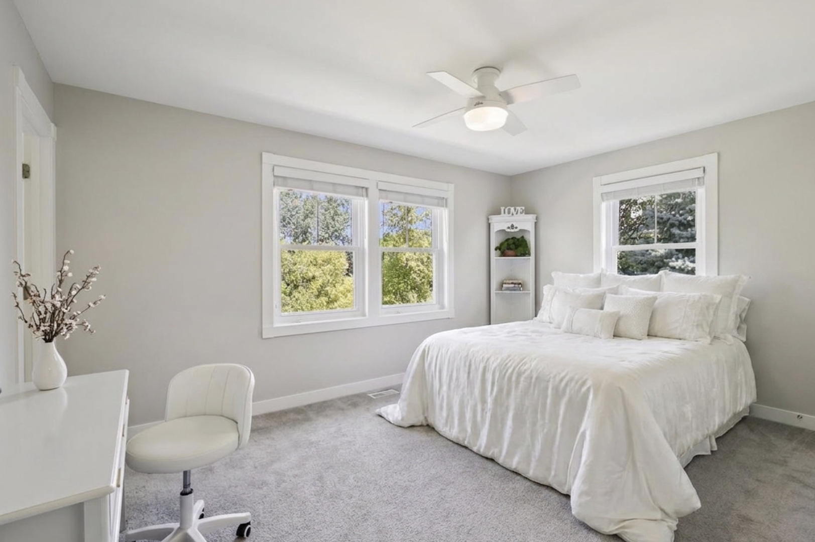 1117 Hedgerow Drive Property Photo 24