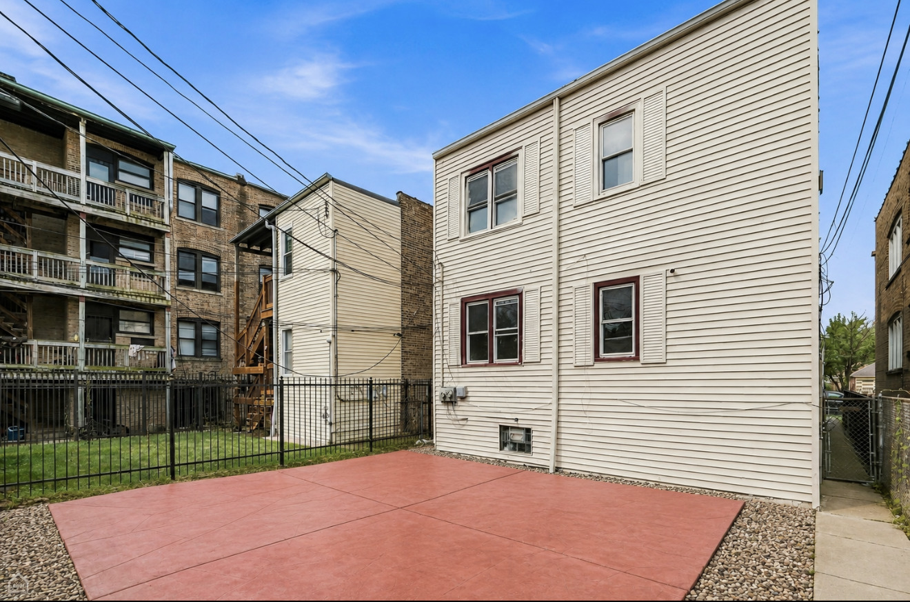 8151 S Ada Street Property Photo 14