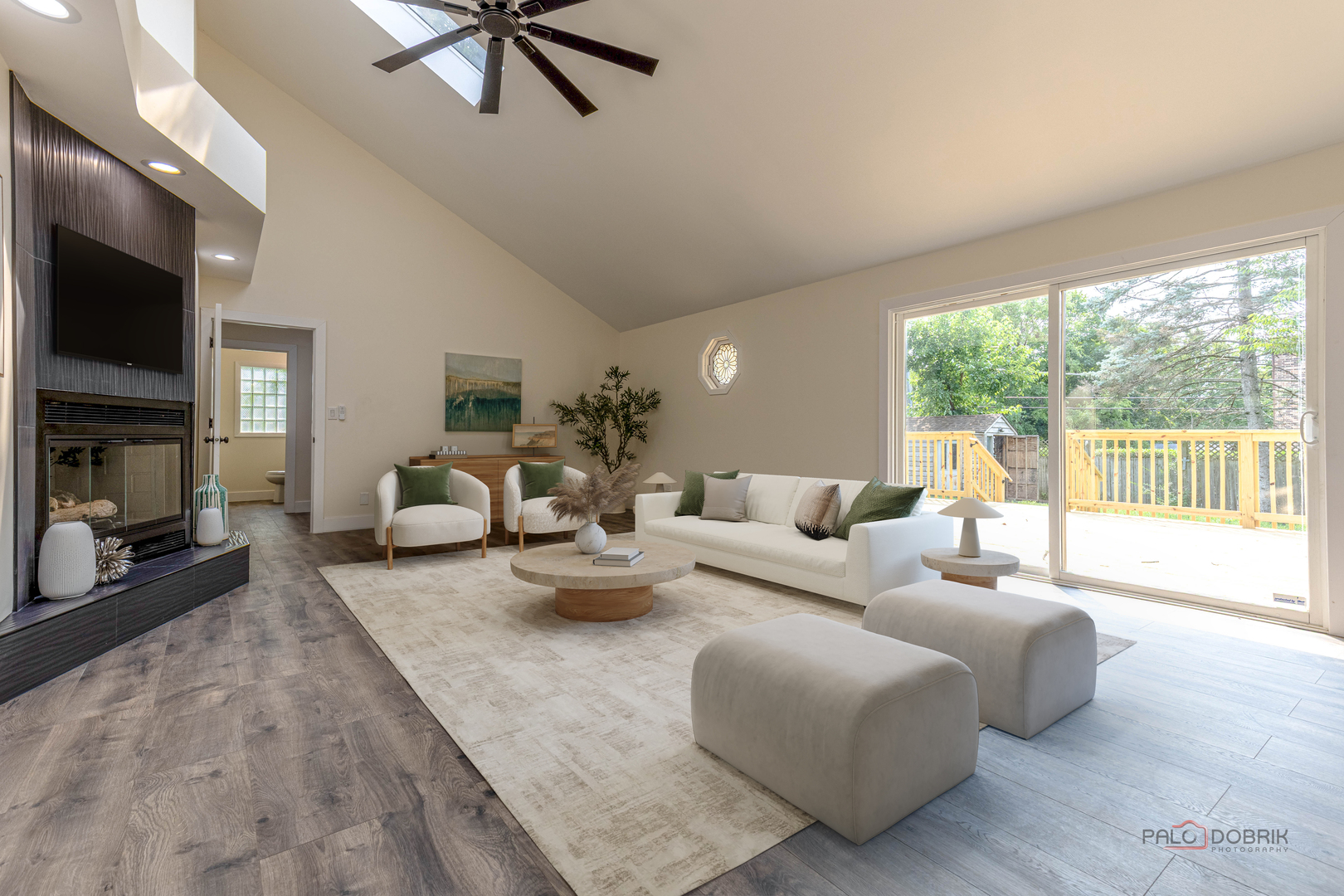 300 6th Street Property Photo 6