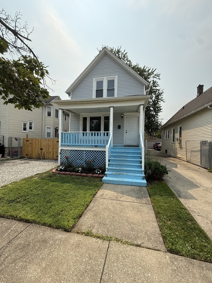 35 W 108th Place Property Photo 1