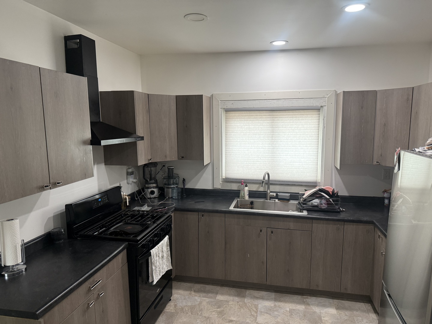 35 W 108th Place Property Photo 3