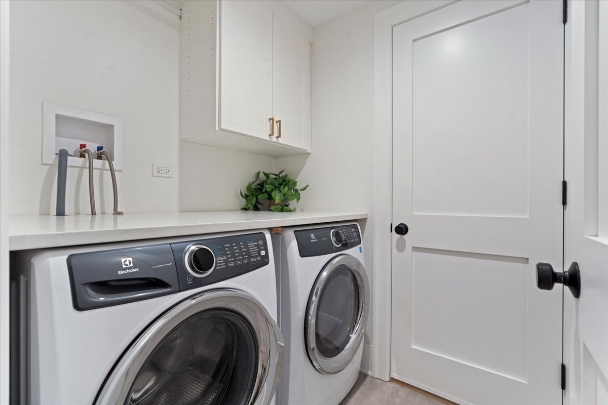 1454 W Diversey Parkway 1 Property Photo 25