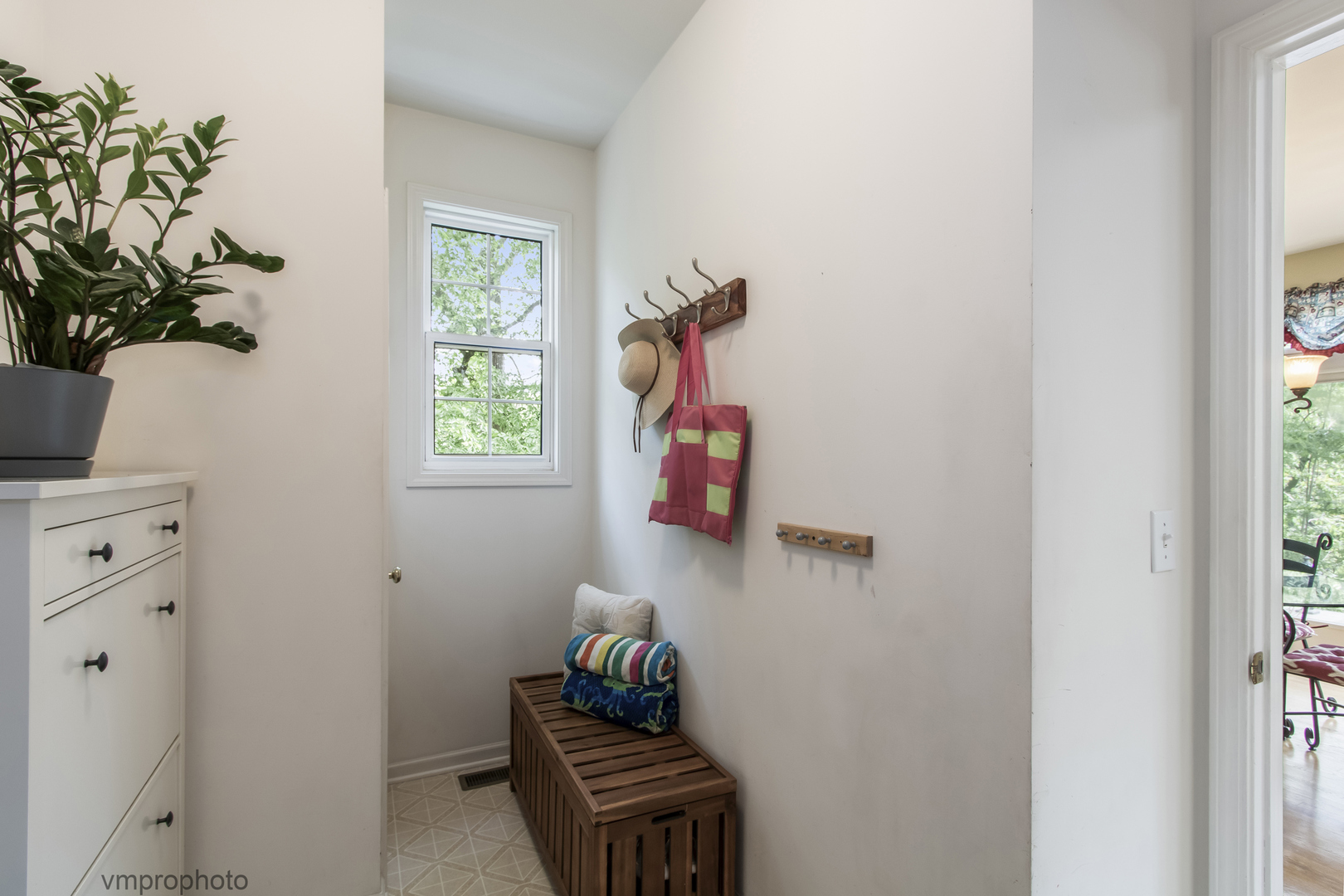 591 W Rosiland Drive Property Photo 17