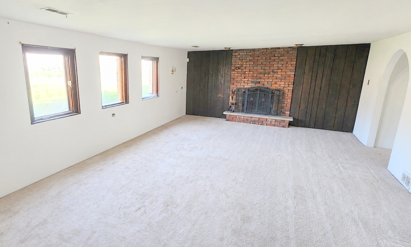 715 E 193rd Place Property Photo 28