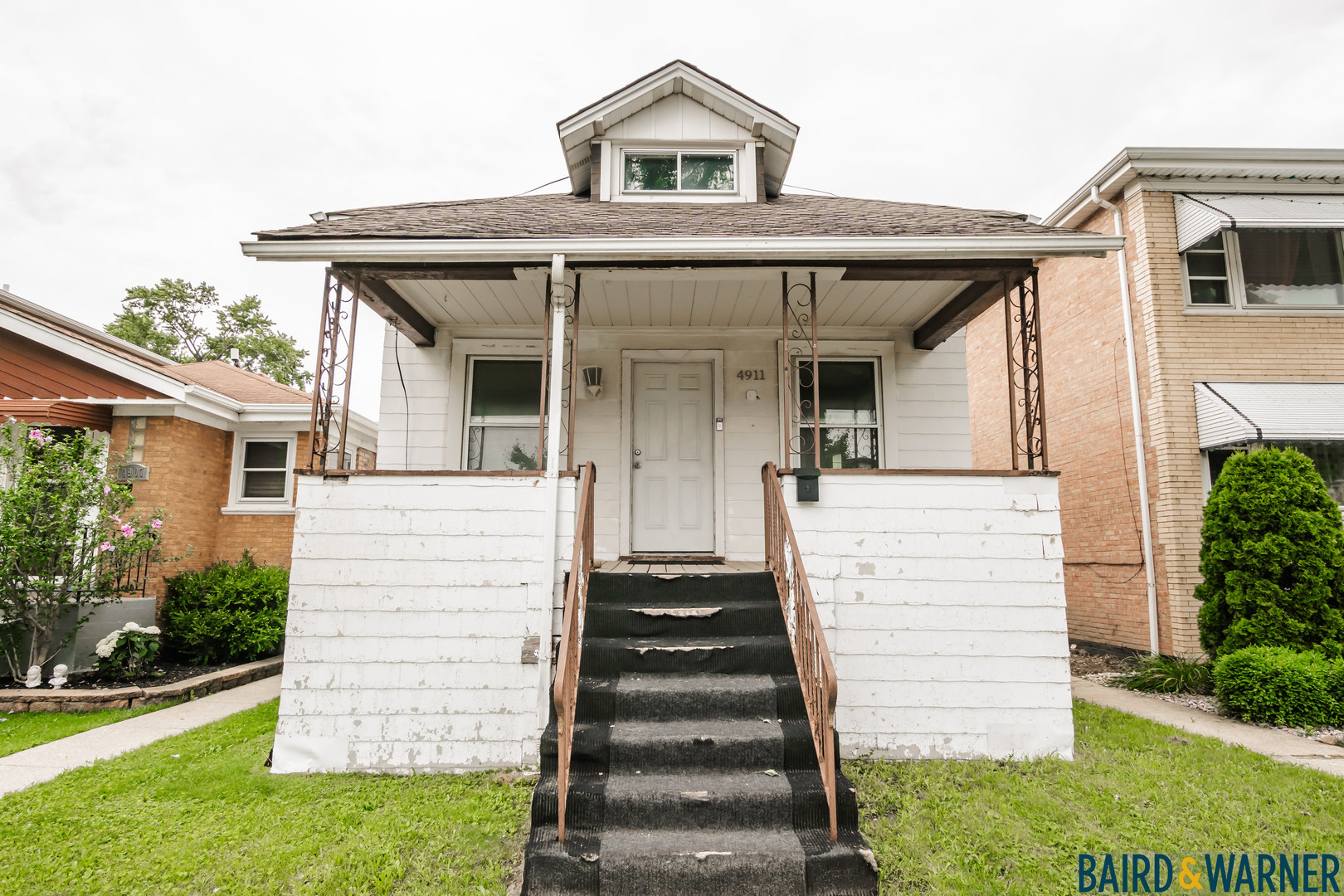 4911 S KILDARE Avenue Property Photo 1