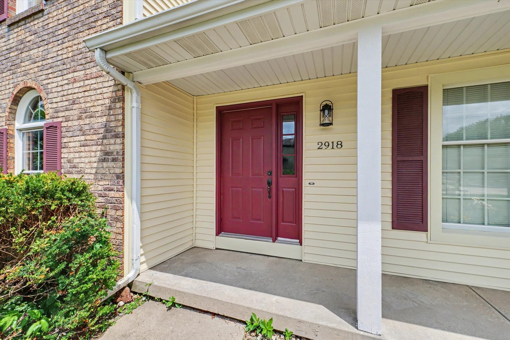 2918 Robeson Park Drive Property Photo 4