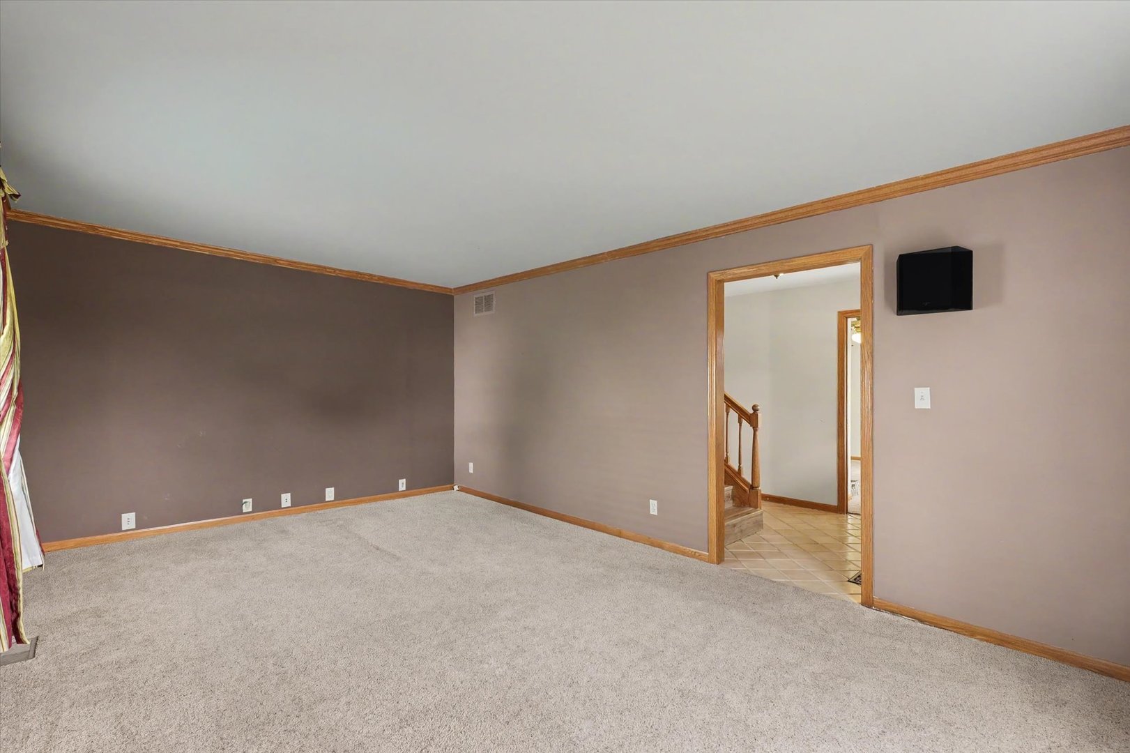 2918 Robeson Park Drive Property Photo 7