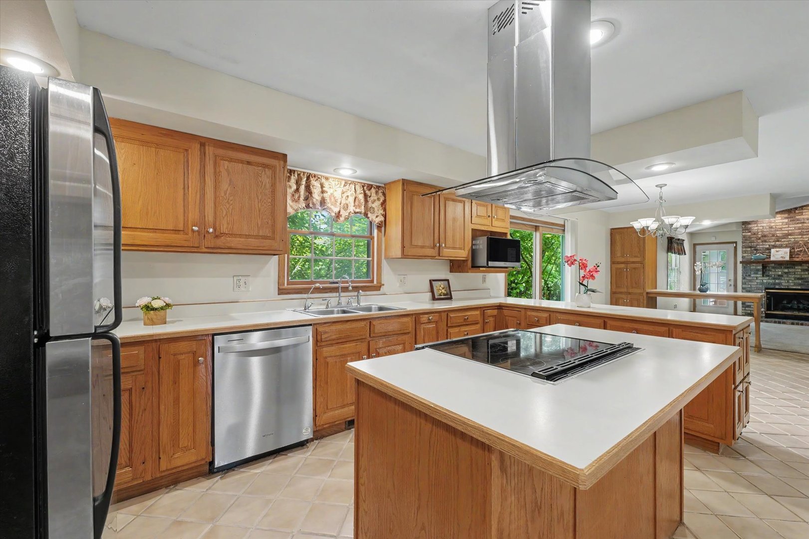 2918 Robeson Park Drive Property Photo 12