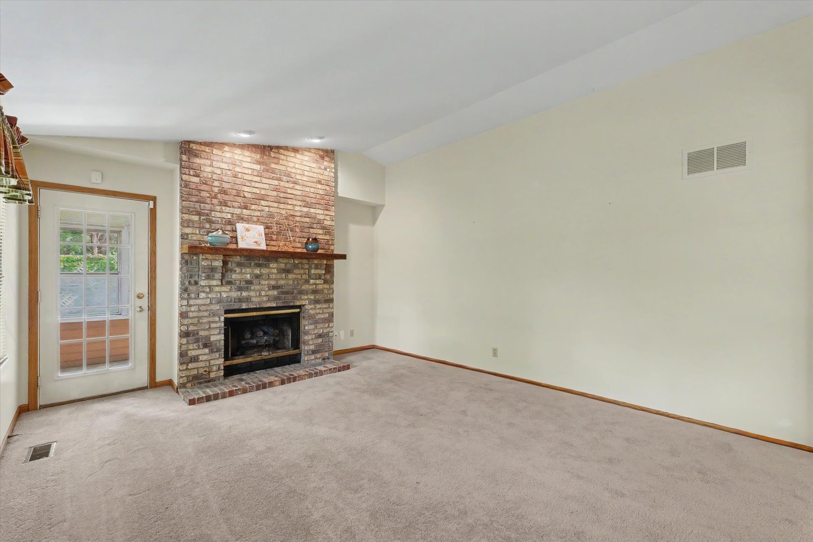 2918 Robeson Park Drive Property Photo 18