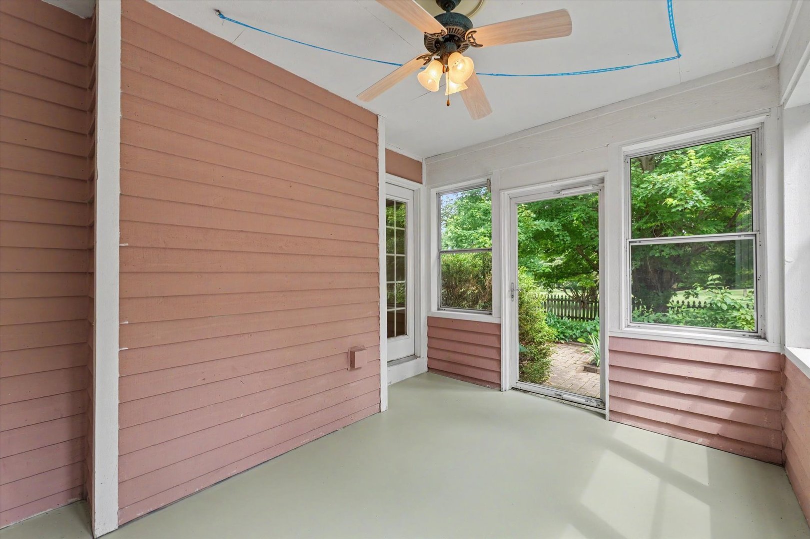 2918 Robeson Park Drive Property Photo 20
