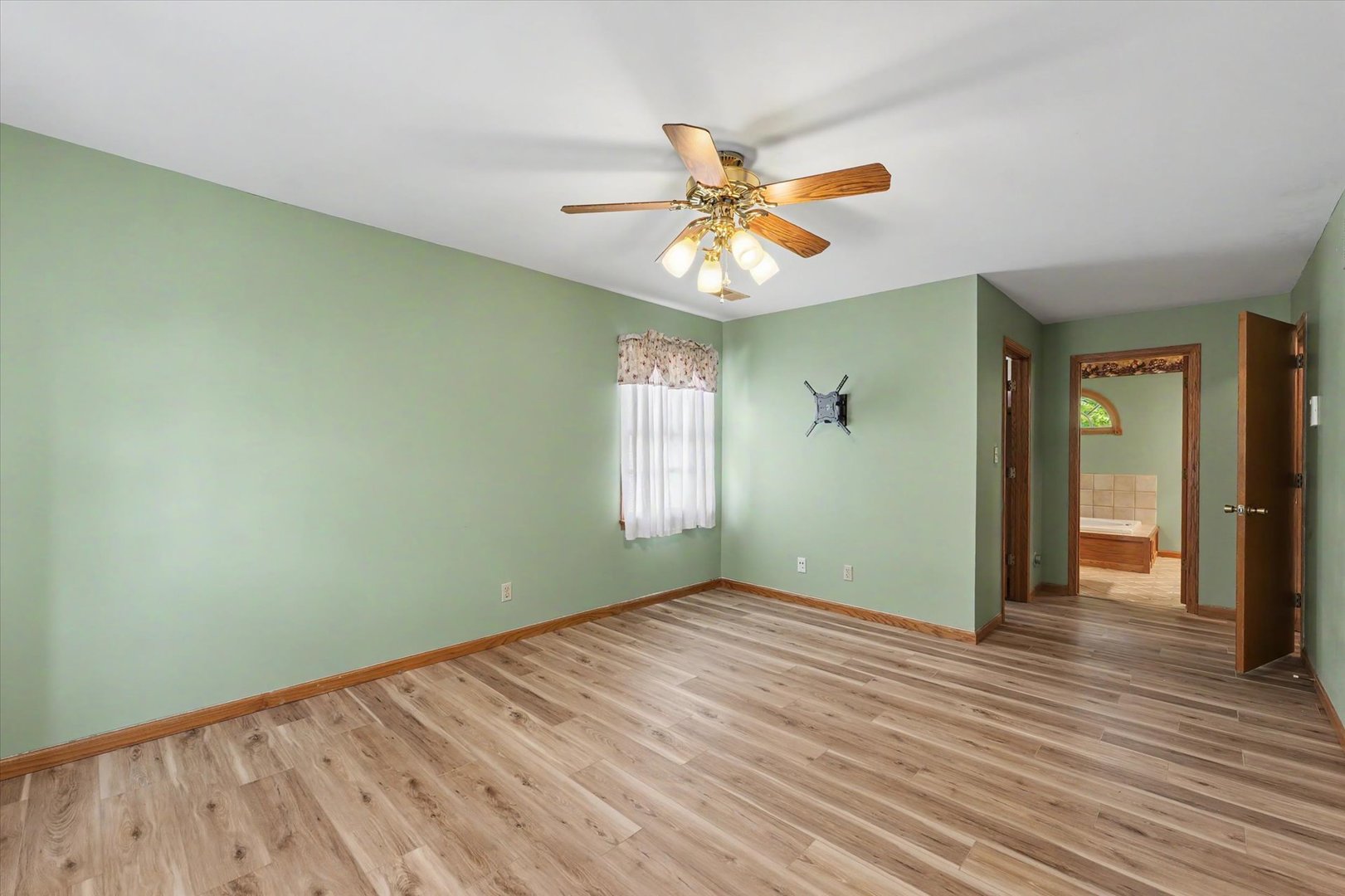 2918 Robeson Park Drive Property Photo 27